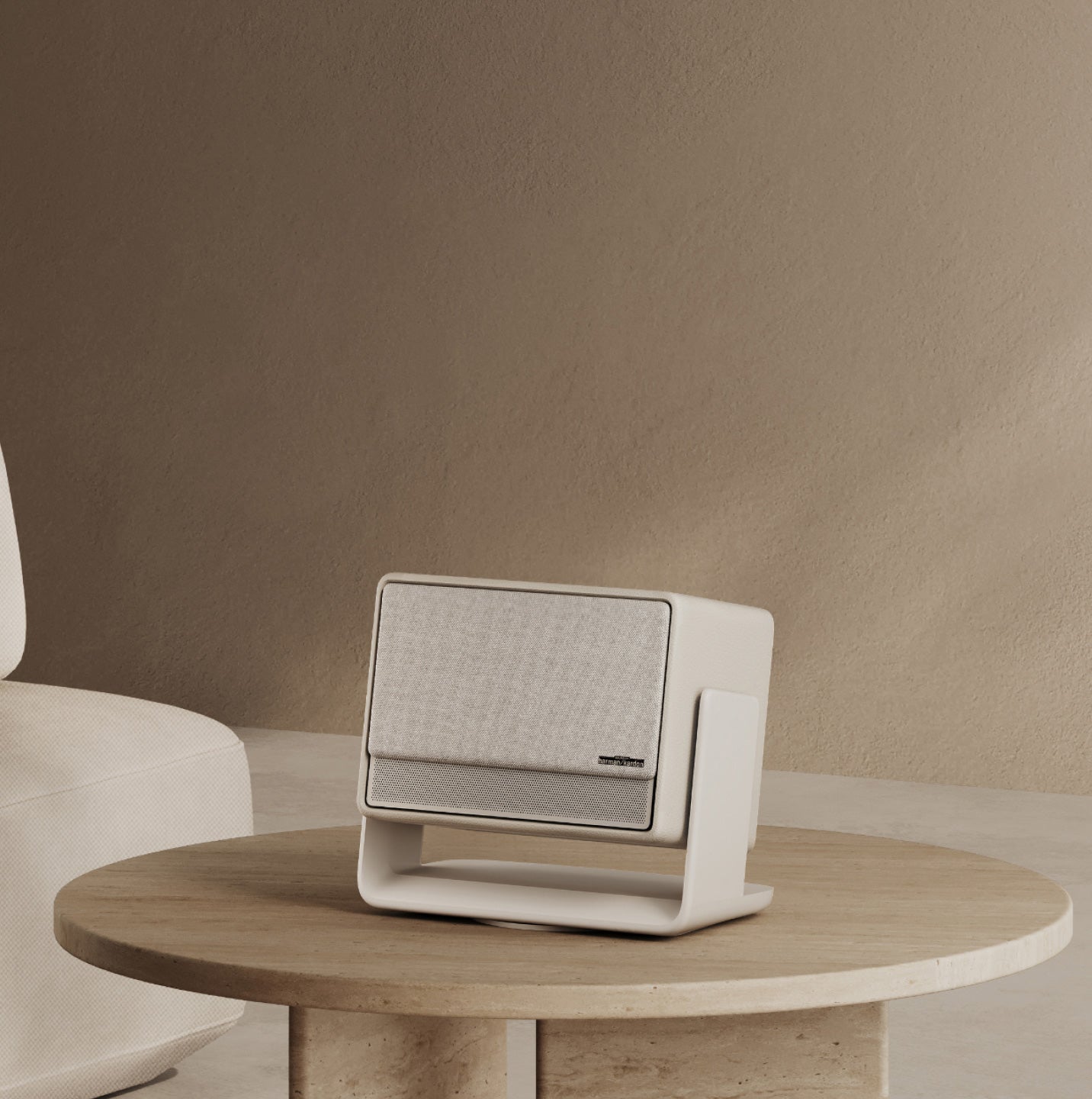 Pros and Cons of Buying a Living Room Projector Instead of TV