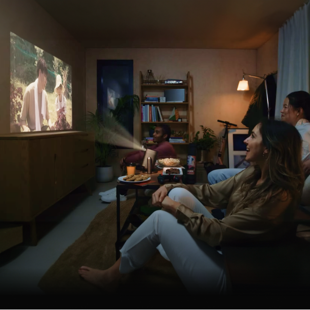 Four Reasons to Choose XGIMI 4K Projectors for Home Instead of TVs