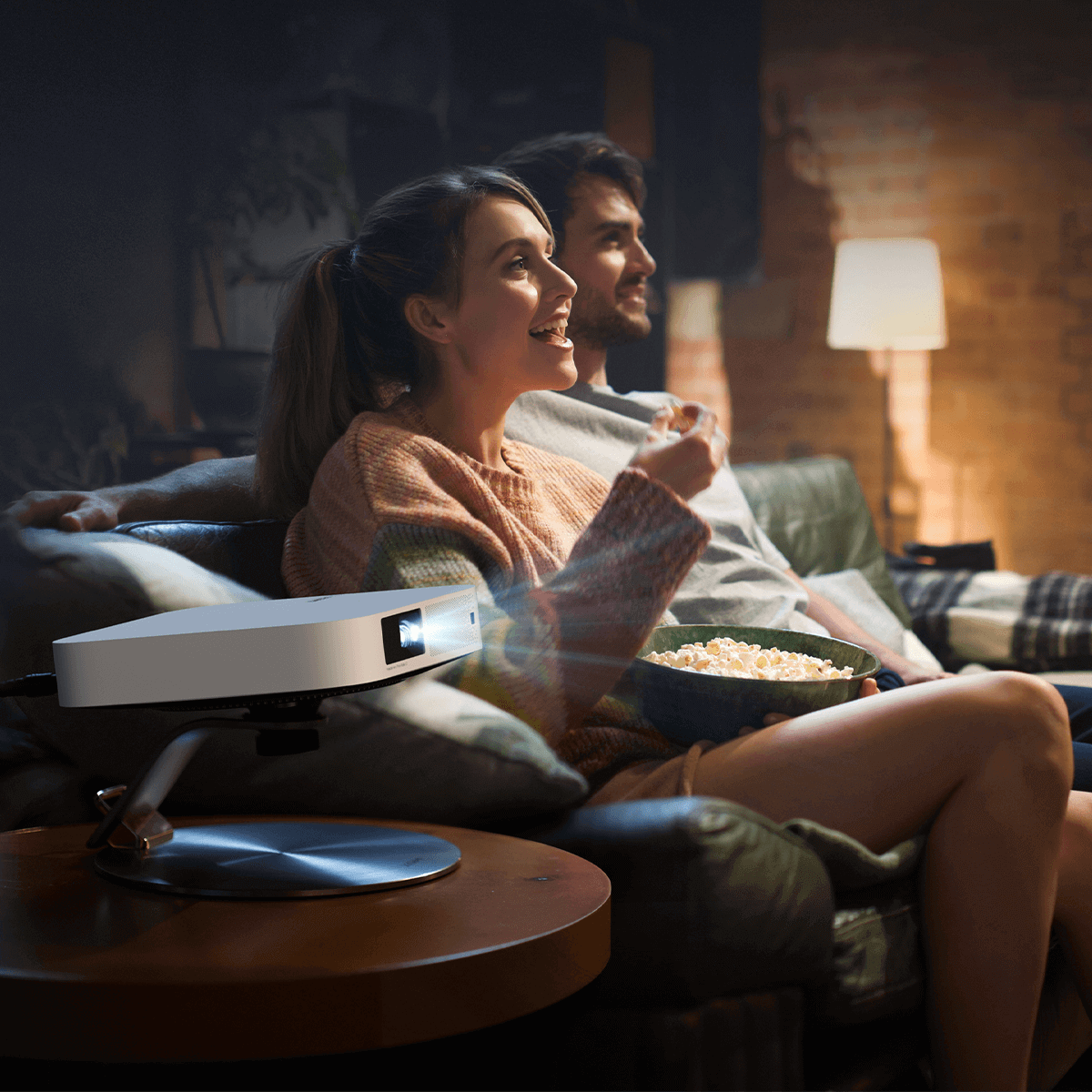 Enjoy the best romantic movies with Elfin 1080p compact projector of your own home