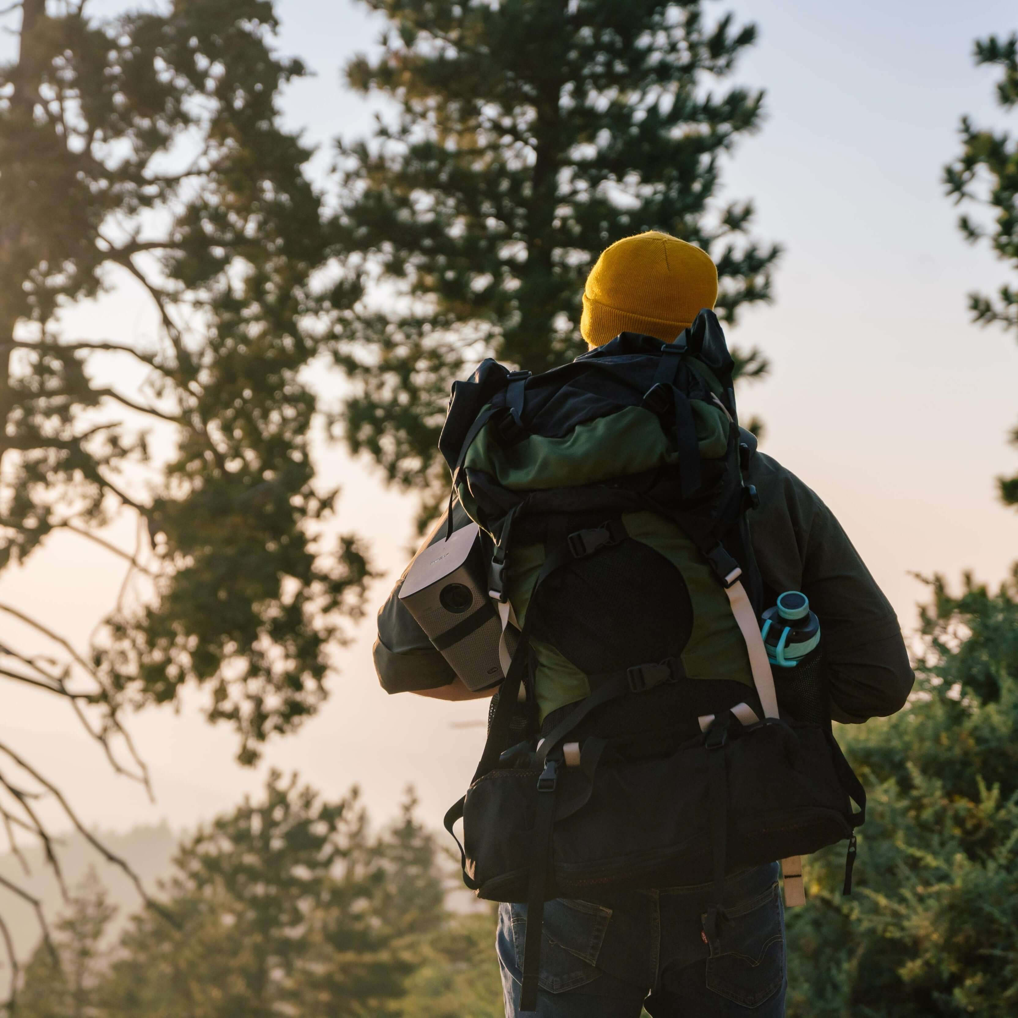 Best Camping Activities For Relaxing With Smart Projectors