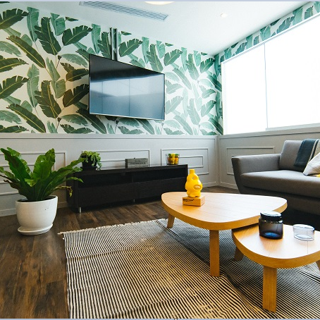 How to Connect TV to Projector