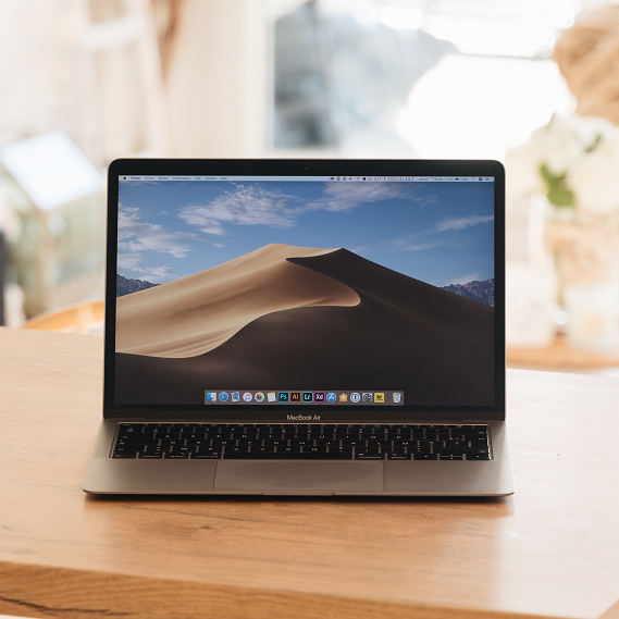 How to Connect Mac to Projector