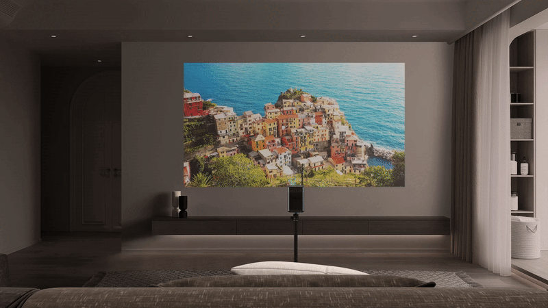 XGIMI  Halo+, portable projector with built-in battery